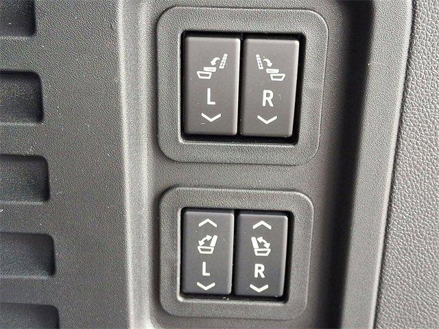 2024 Chevrolet Traverse Vehicle Photo in LANCASTER, PA 17601-0000
