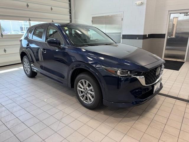 2025 Mazda CX-5 Vehicle Photo in Green Bay, WI 54304