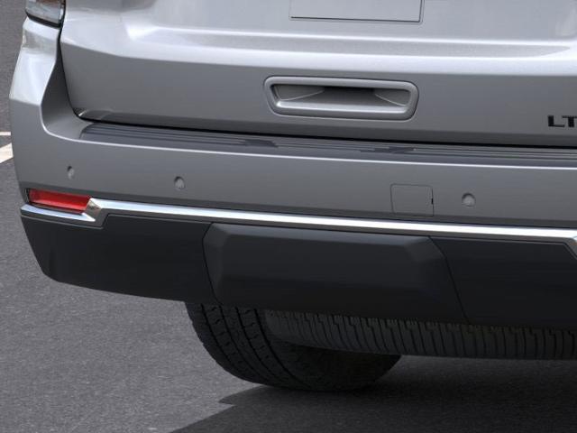 2025 Chevrolet Suburban Vehicle Photo in PUYALLUP, WA 98371-4149