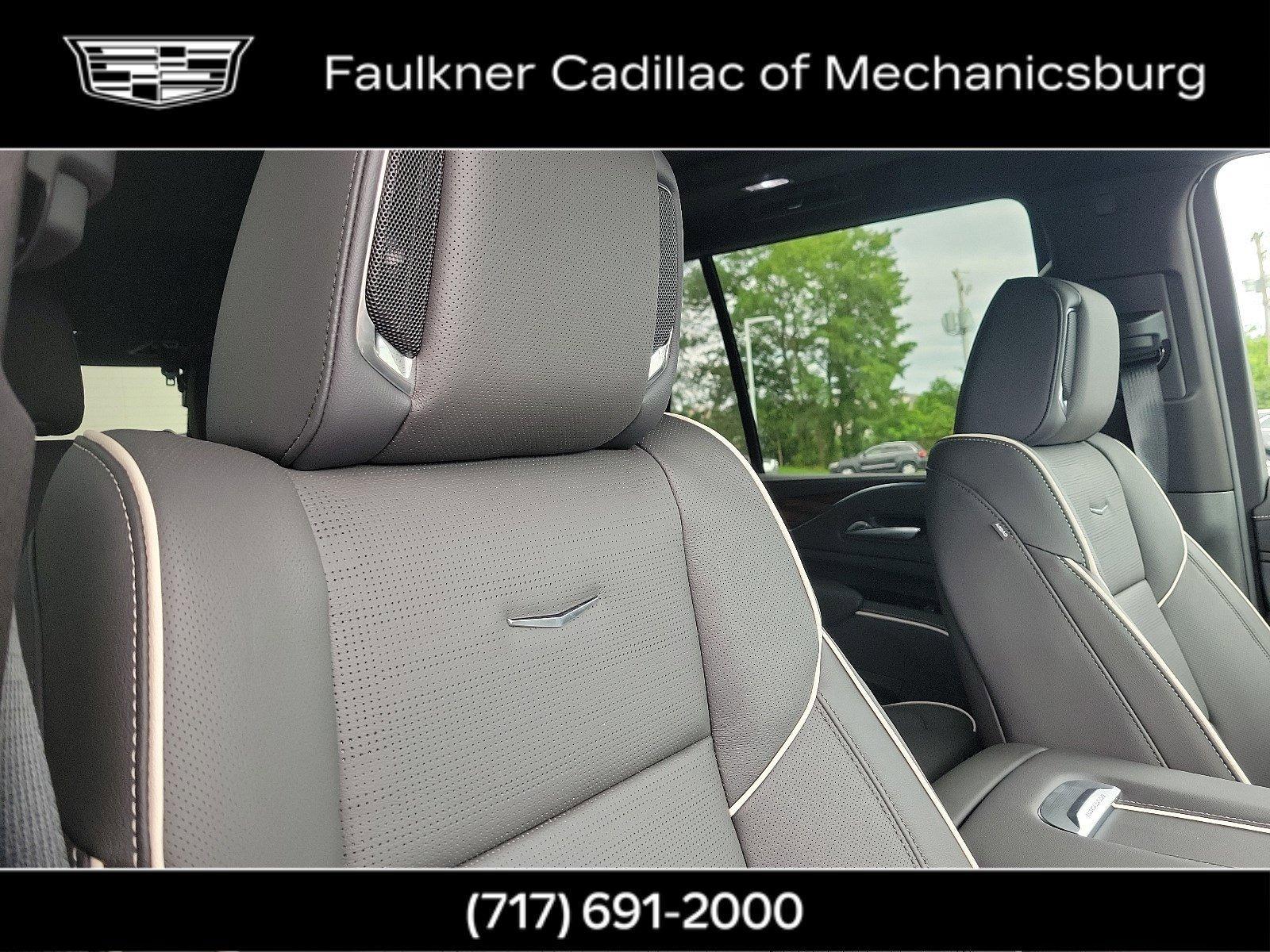 2024 Cadillac Escalade Vehicle Photo in MECHANICSBURG, PA 17050-1707