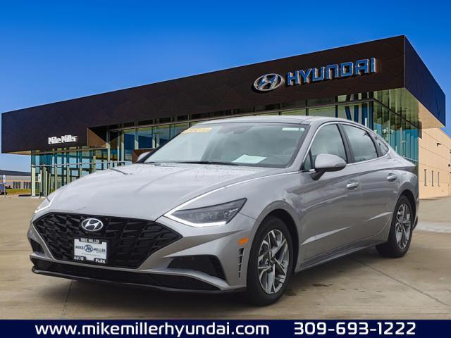 2025 Hyundai SANTA FE Vehicle Photo in Peoria, IL 61615