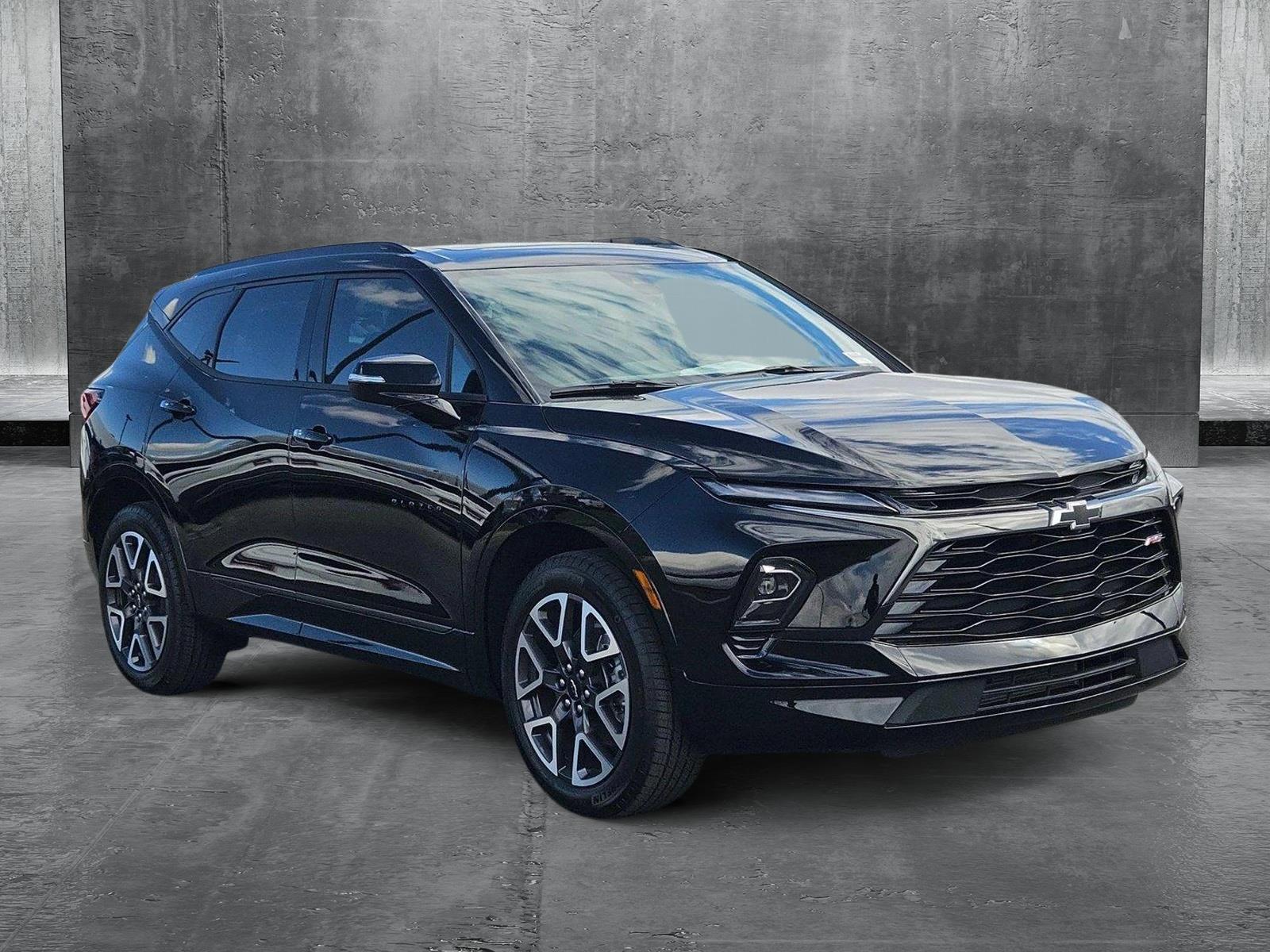 2025 Chevrolet Blazer Vehicle Photo in MESA, AZ 85206-4395