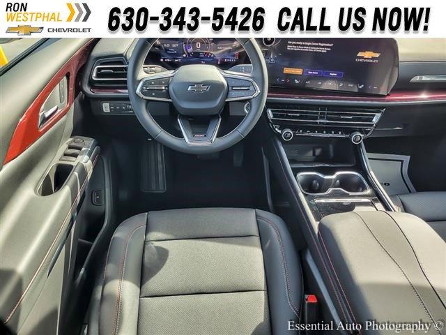 2025 Chevrolet Traverse Vehicle Photo in AURORA, IL 60503-9326