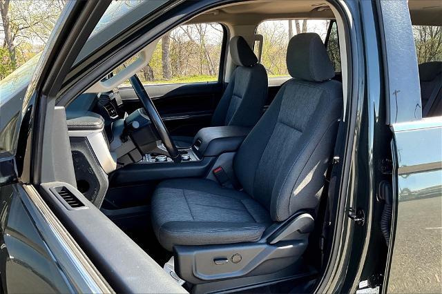 2022 Ford Expedition Vehicle Photo in Tulsa, OK 74145