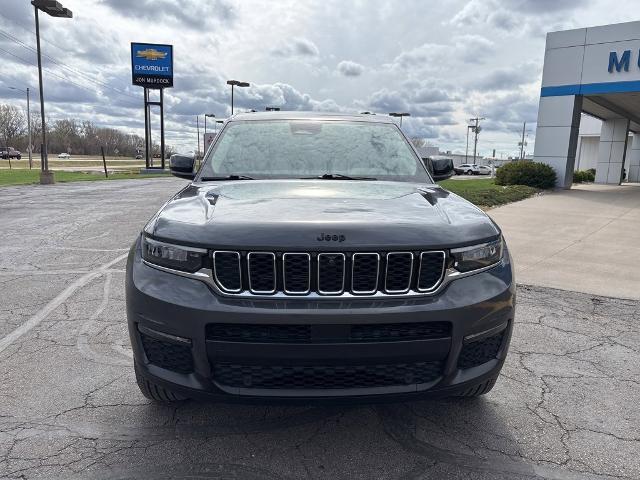 2022 Jeep Grand Cherokee L Vehicle Photo in MANHATTAN, KS 66502-5036