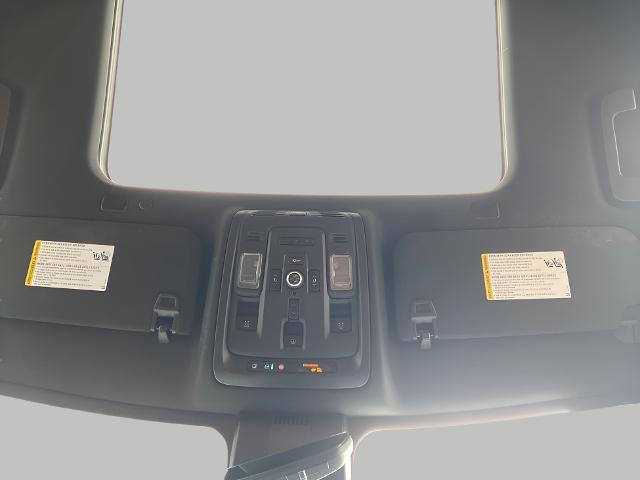 2023 GMC Yukon XL Vehicle Photo in APPLETON, WI 54914-8833