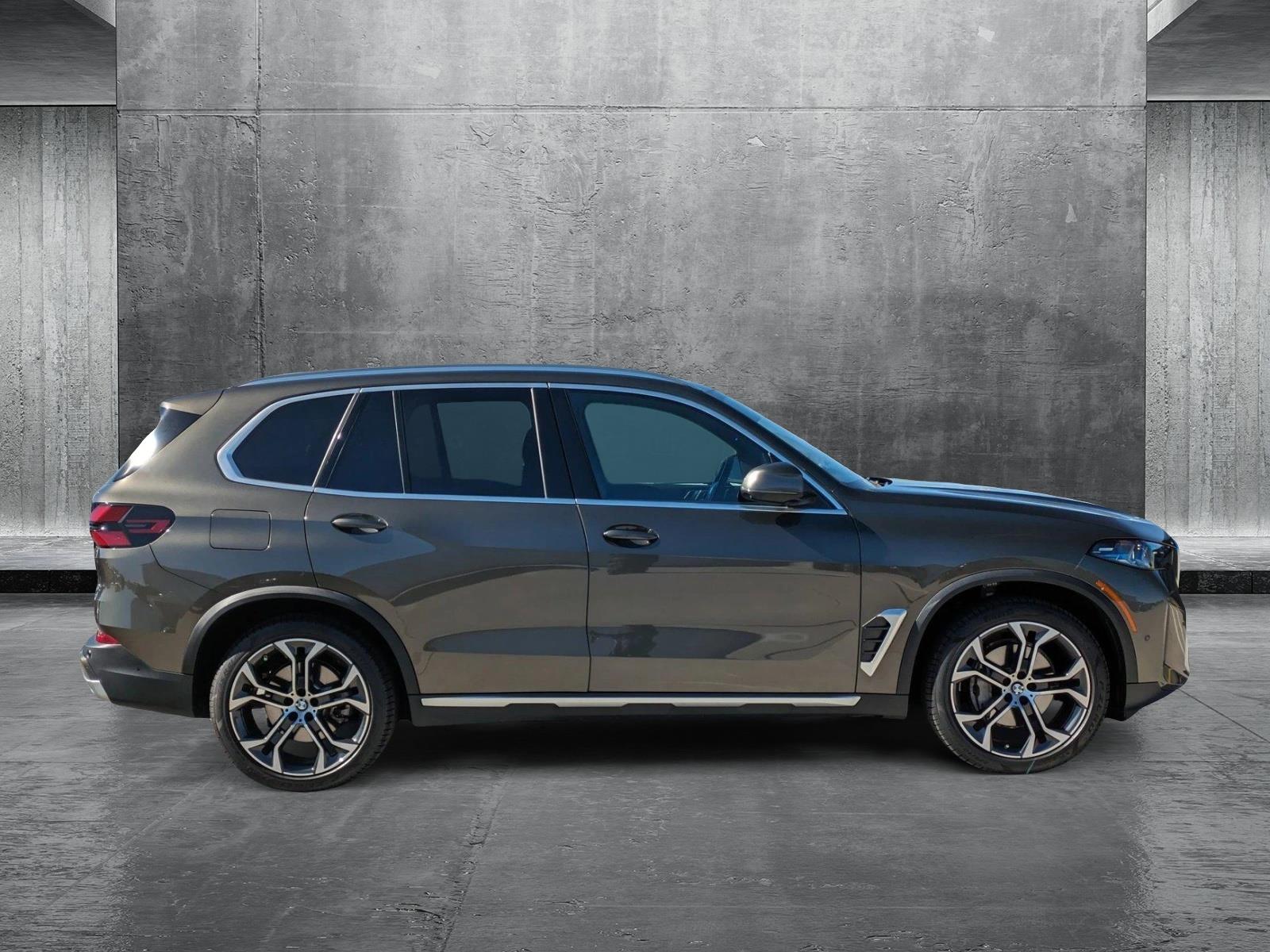 2024 BMW X5 xDrive40i Vehicle Photo in Towson, MD 21204