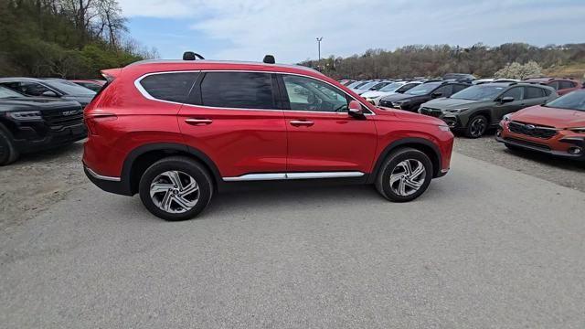 2022 Hyundai SANTA FE Vehicle Photo in Pleasant Hills, PA 15236