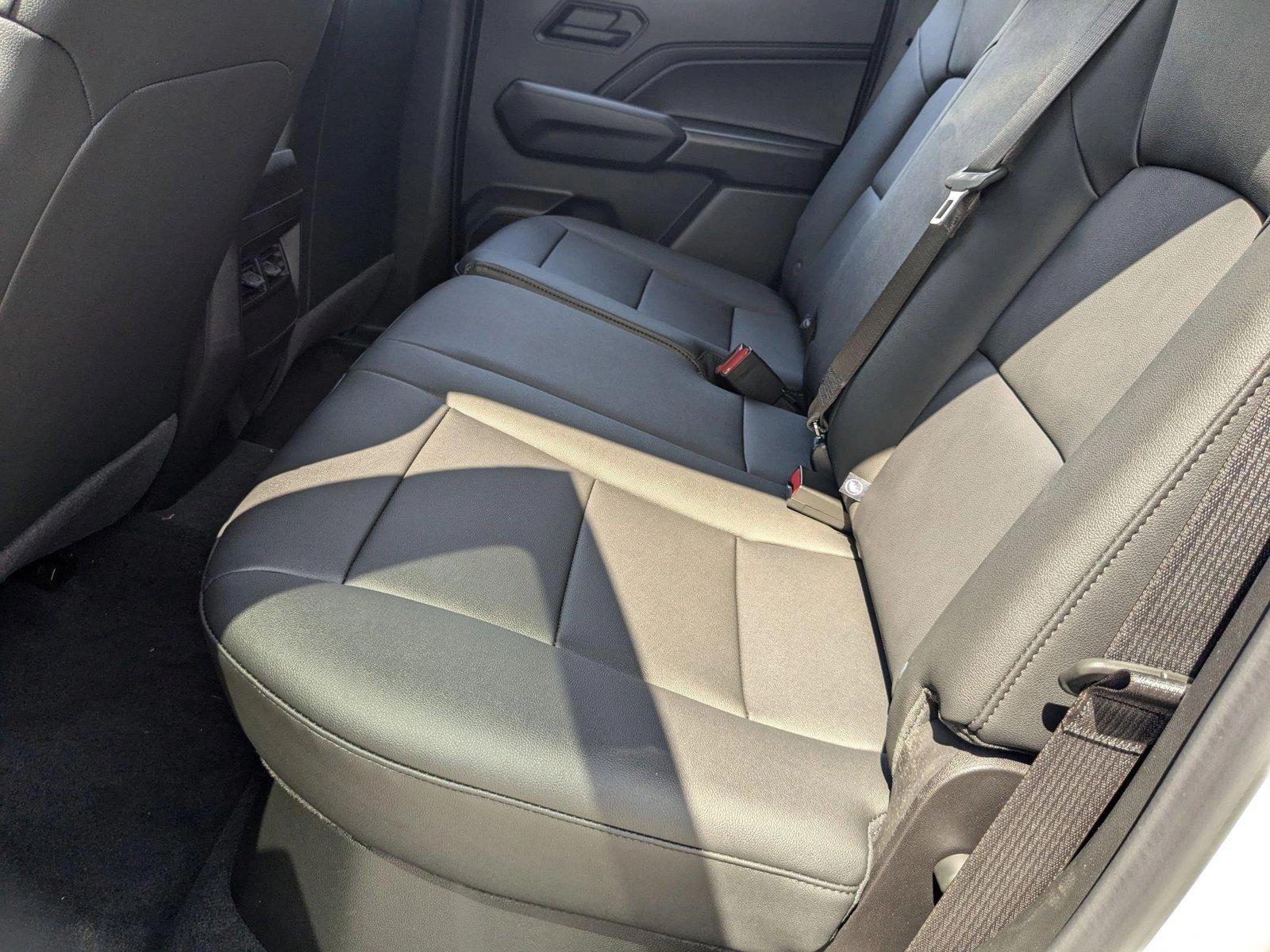 2025 Chevrolet Colorado Vehicle Photo in MIAMI, FL 33134-2699