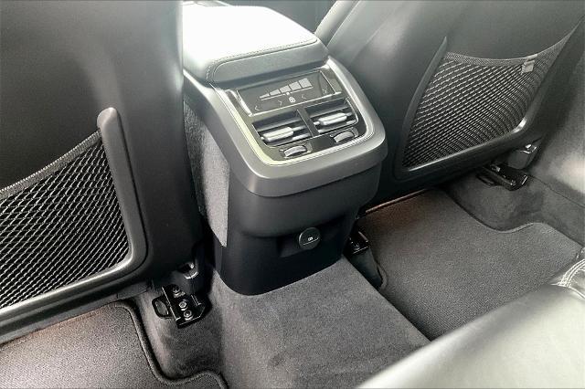 2022 Volvo XC60 Vehicle Photo in Houston, TX 77007