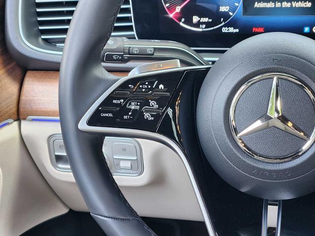 2025 Mercedes-Benz GLE Vehicle Photo in HOUSTON, TX 77079