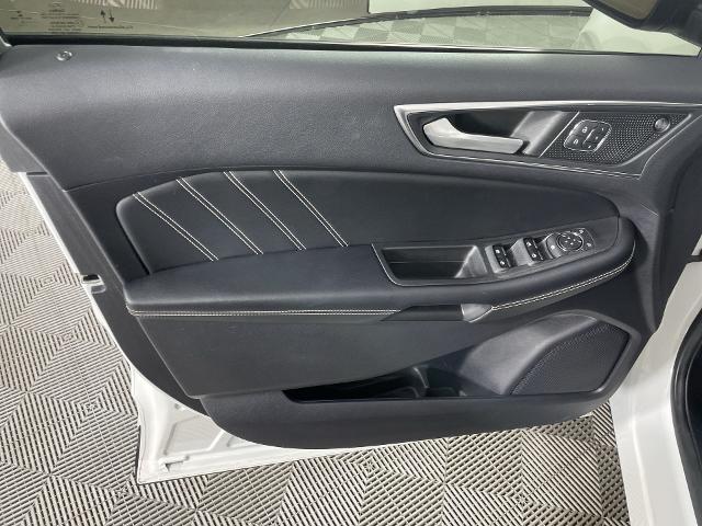 2022 Ford Edge Vehicle Photo in GILBERT, AZ 85297-0402