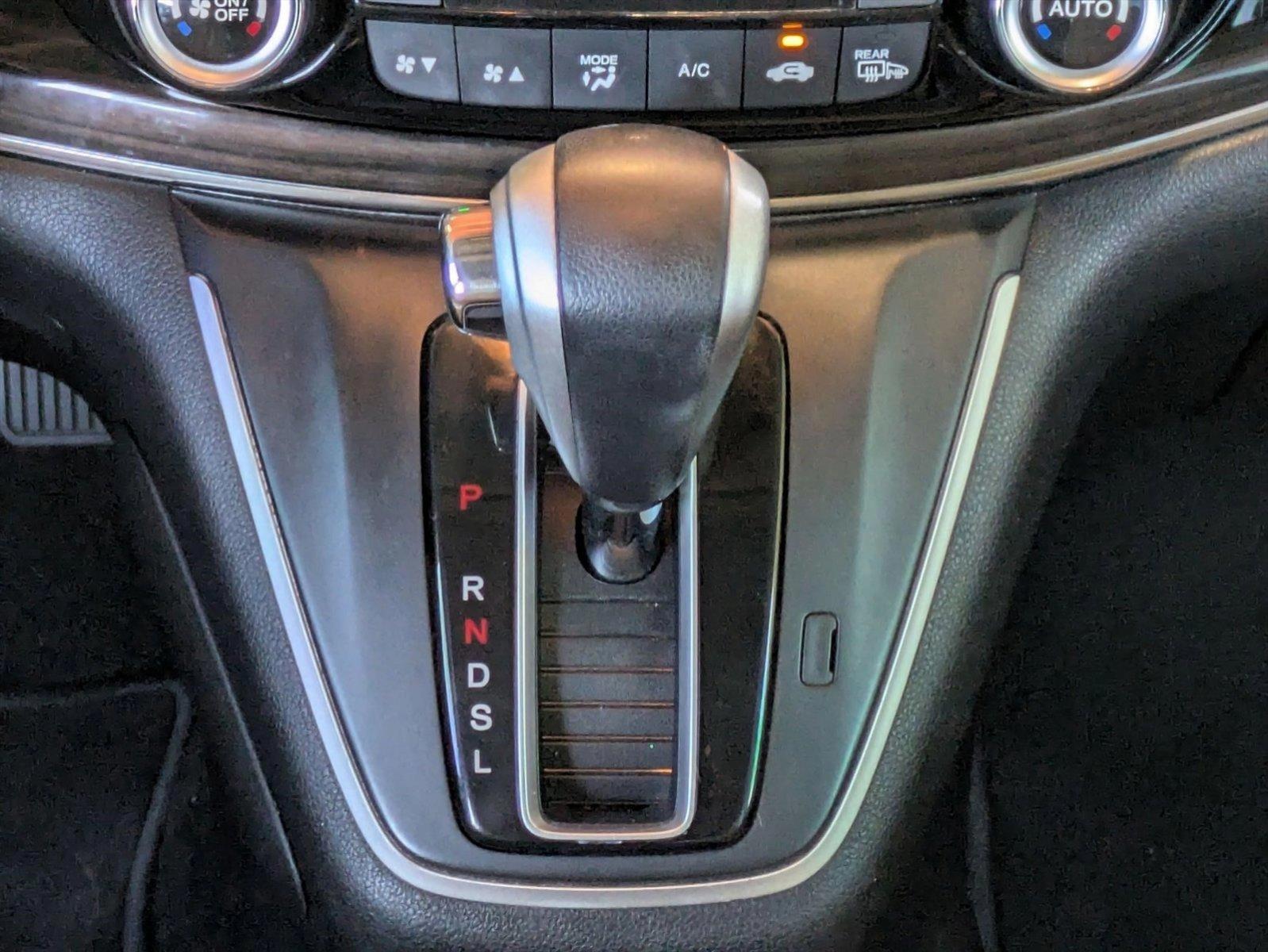 2016 Honda CR-V Vehicle Photo in Valencia, CA 91355-1794
