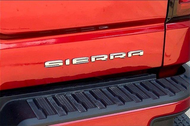 2022 GMC Sierra 1500 Vehicle Photo in TOPEKA, KS 66609-0000