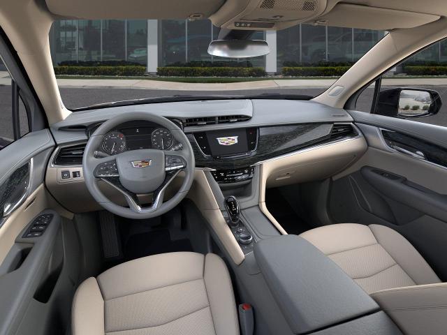 2025 Cadillac XT6 Vehicle Photo in POMPANO BEACH, FL 33064-7091
