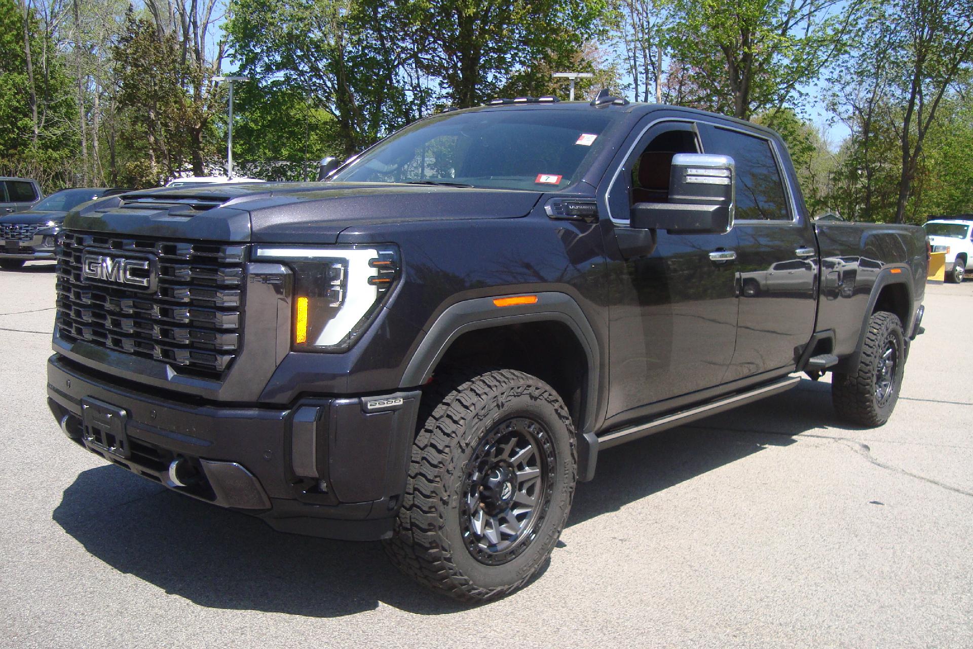 2024 GMC Sierra 2500 HD Vehicle Photo in PORTSMOUTH, NH 03801-4196