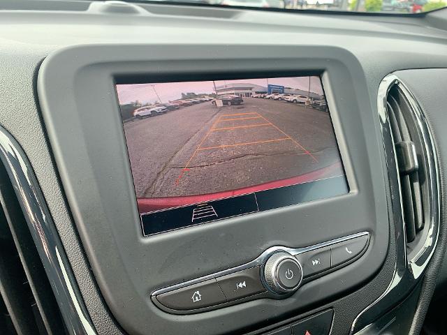 2022 Chevrolet Equinox Vehicle Photo in MOON TOWNSHIP, PA 15108-2571