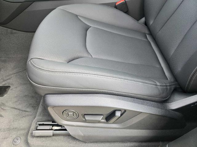 2025 Audi Q7 Vehicle Photo in SUGAR LAND, TX 77478