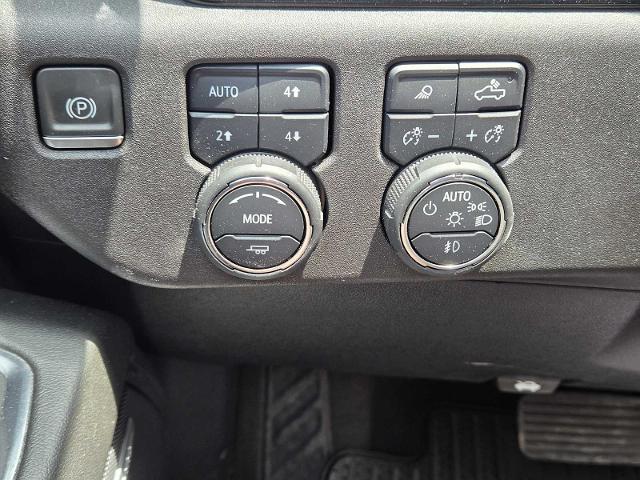 2024 Chevrolet Silverado 1500 Vehicle Photo in DENTON, TX 76210-9321