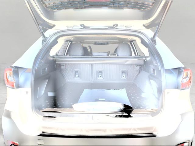2025 Subaru Outback Vehicle Photo in Green Bay, WI 54304