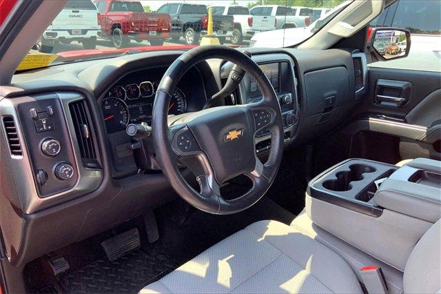 2017 Chevrolet Silverado 1500 Vehicle Photo in INDEPENDENCE, MO 64055-1377