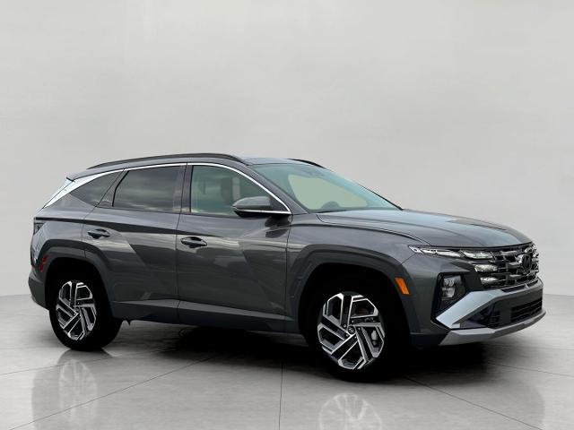 2025 Hyundai TUCSON Hybrid Vehicle Photo in Green Bay, WI 54304