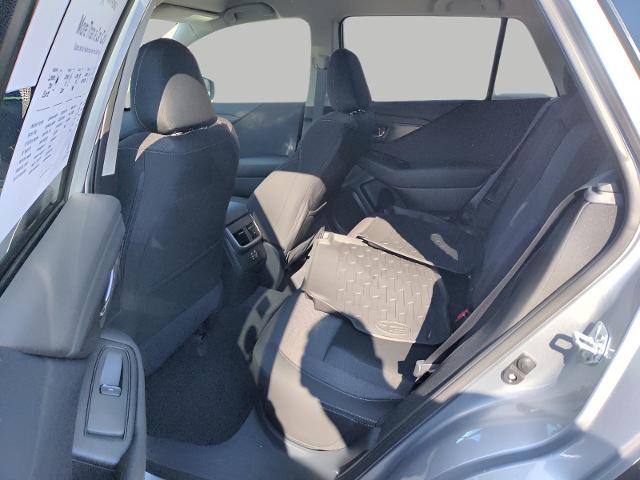 2025 Subaru Outback Vehicle Photo in Green Bay, WI 54304