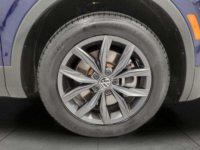 2022 Volkswagen Tiguan Vehicle Photo in GREEN BAY, WI 54303-3330