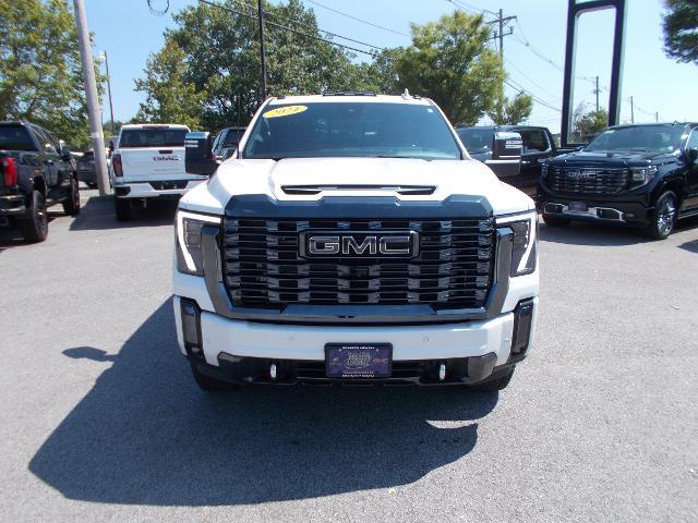 2024 GMC Sierra 2500 HD Vehicle Photo in LOWELL, MA 01852-4336