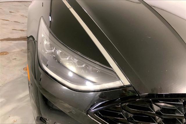2023 Hyundai SONATA Vehicle Photo in Lees Summit, MO 64086