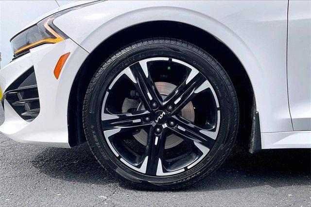 2022 Kia K5 Vehicle Photo in INDEPENDENCE, MO 64055-1314