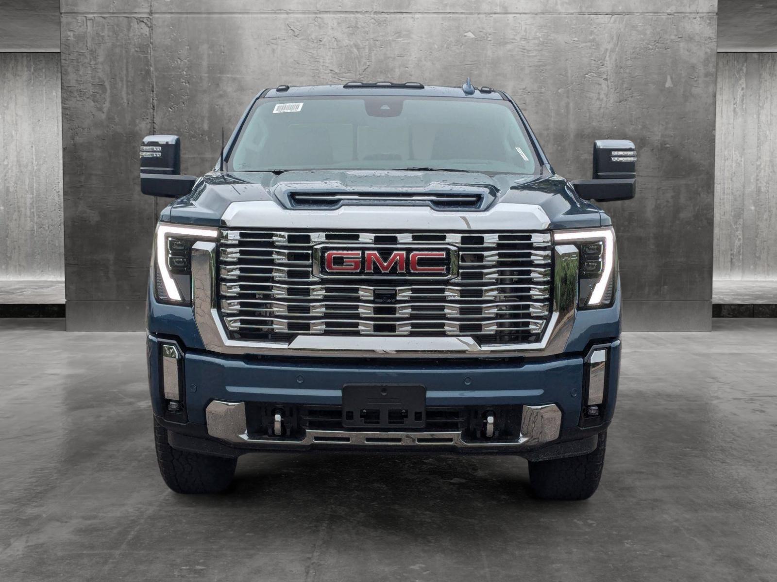 2024 GMC Sierra 2500 HD Vehicle Photo in LONE TREE, CO 80124-2750