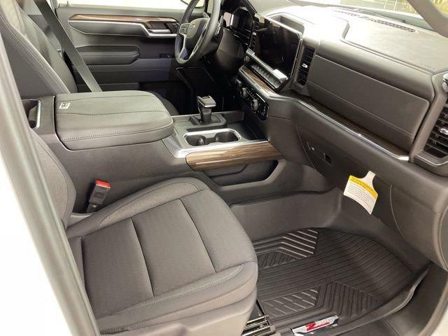 2025 Chevrolet Silverado 1500 Vehicle Photo in PHOENIX, AZ 85014-3381