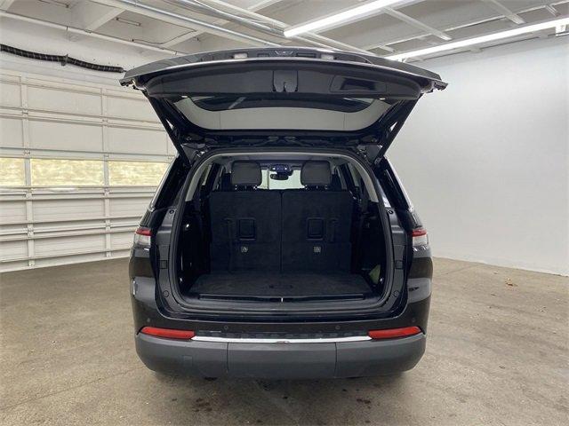 2021 Jeep Grand Cherokee L Vehicle Photo in PORTLAND, OR 97225-3518