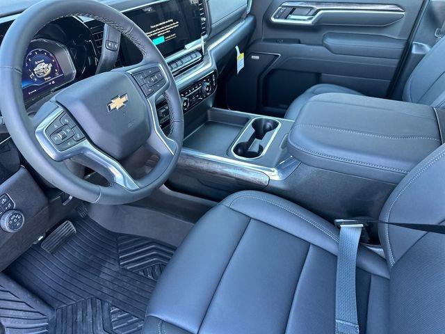 2025 Chevrolet Silverado 2500 HD Vehicle Photo in RIVERSIDE, CA 92504-4106