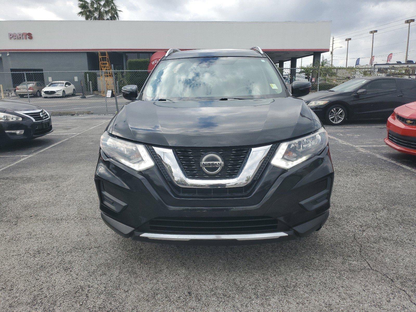 Used 2019 Nissan Rogue SV with VIN KNMAT2MT5KP507370 for sale in Clermont, FL