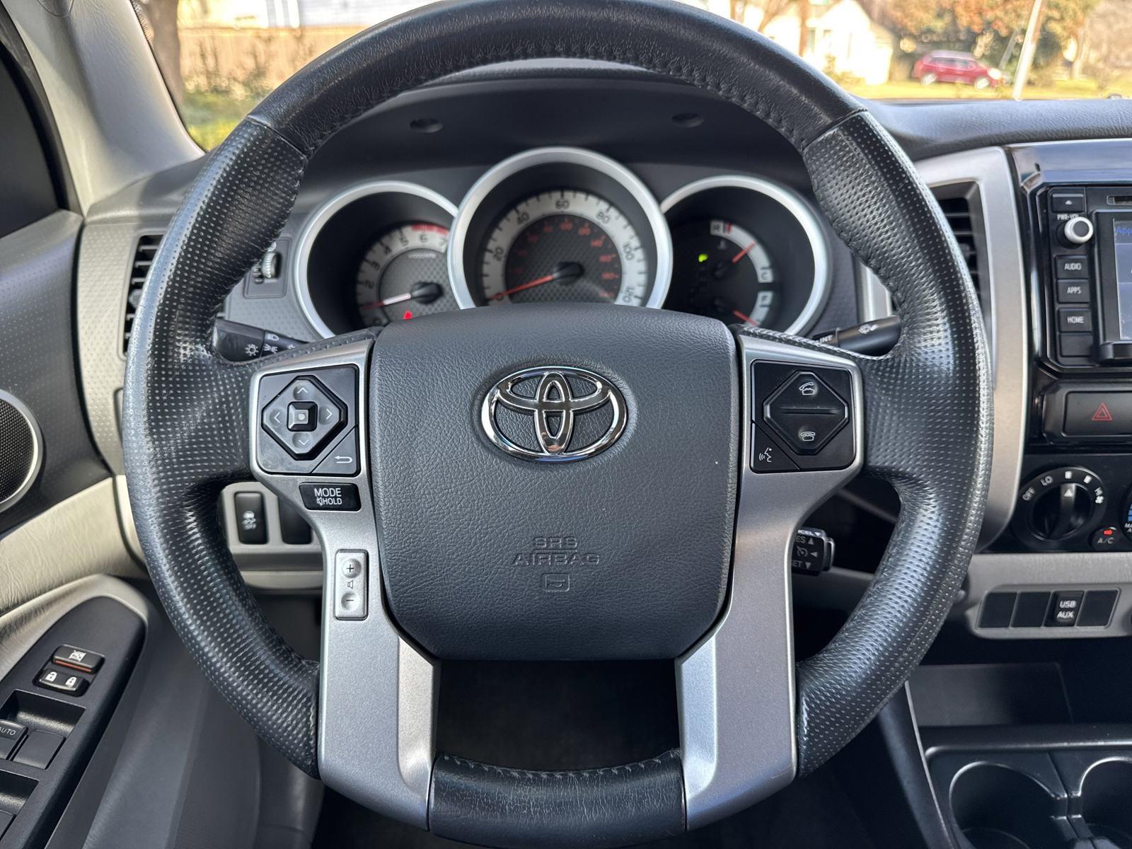 2014 Toyota Tacoma Vehicle Photo in DALLAS, TX 75209-3016