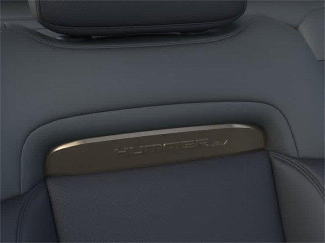 2024 GMC HUMMER EV SUV Vehicle Photo in COLLIERVILLE, TN 38017-9006
