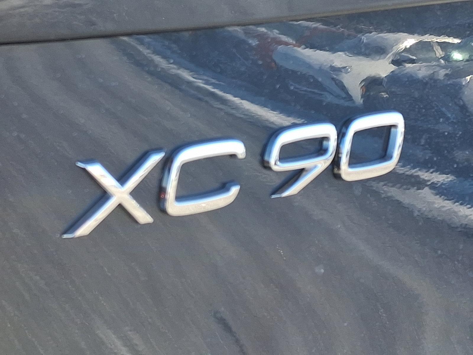2025 Volvo XC90 Vehicle Photo in Trevose, PA 19053