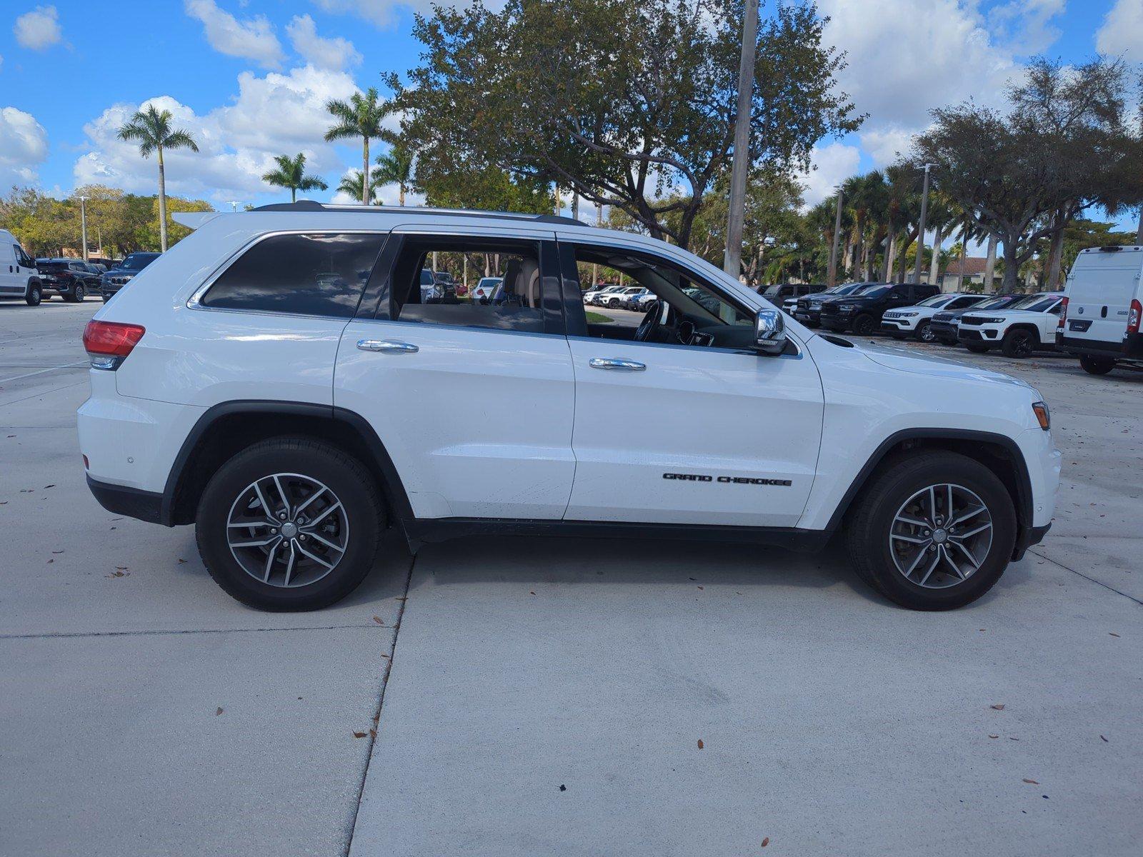 2018 Jeep Grand Cherokee Vehicle Photo in Pembroke Pines, FL 33027