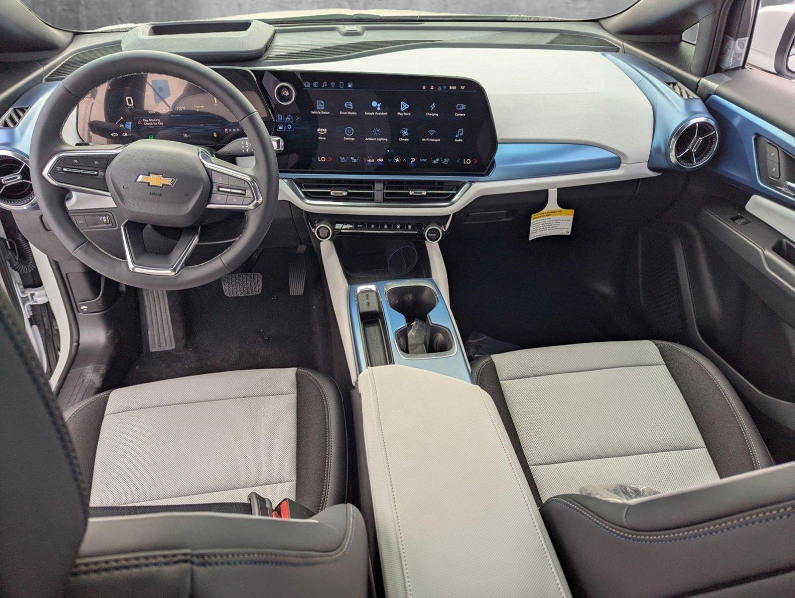 2025 Chevrolet Equinox EV Vehicle Photo in PEMBROKE PINES, FL 33024-6534