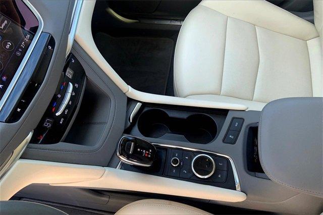 2023 Cadillac XT5 Vehicle Photo in KANSAS CITY, MO 64114-4545