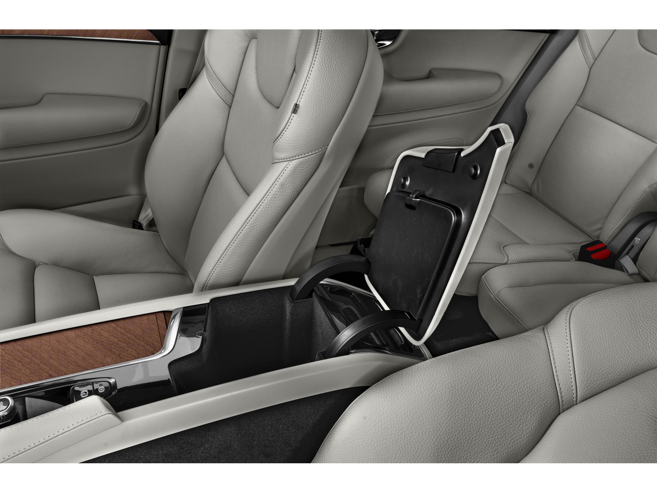2022 Volvo XC90 Vehicle Photo in San Antonio, TX 78230