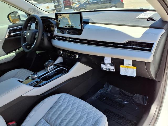 2025 Mitsubishi Outlander Vehicle Photo in Tampa, FL 33612
