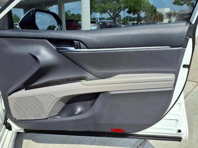 2021 Toyota Camry Vehicle Photo in TAMPA, FL 33612-3404