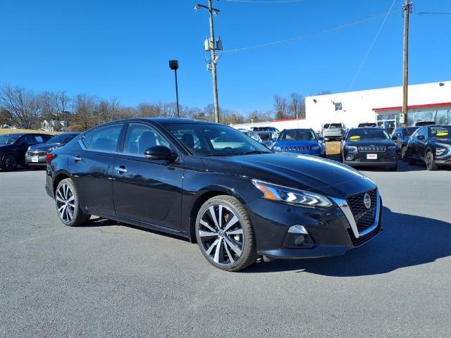 Used 2021 Nissan Altima Platinum with VIN 1N4BL4FW5MN328063 for sale in Winchester, VA