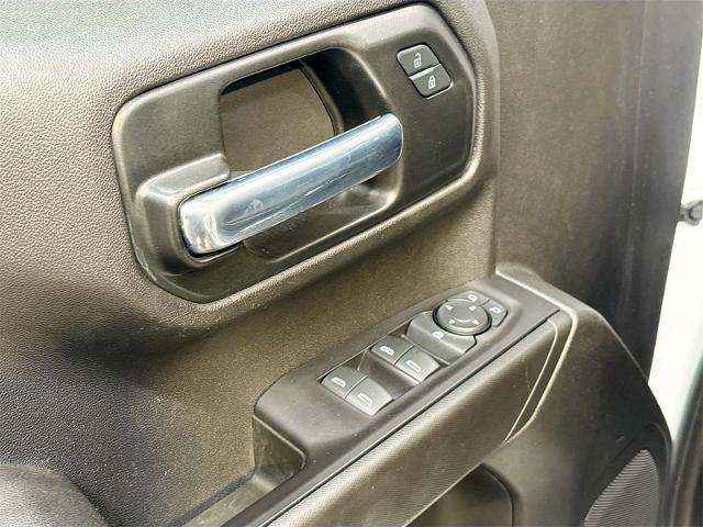 2021 Chevrolet Silverado 1500 Vehicle Photo in EVERETT, WA 98203-5662