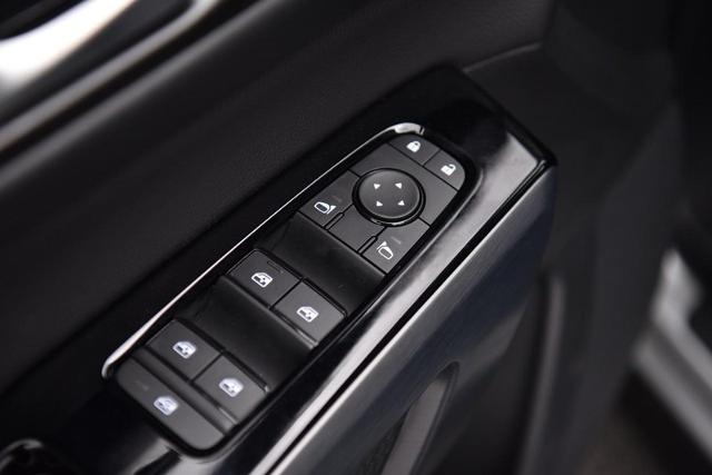 2025 Nissan Pathfinder Vehicle Photo in Ballwin, MO 63011