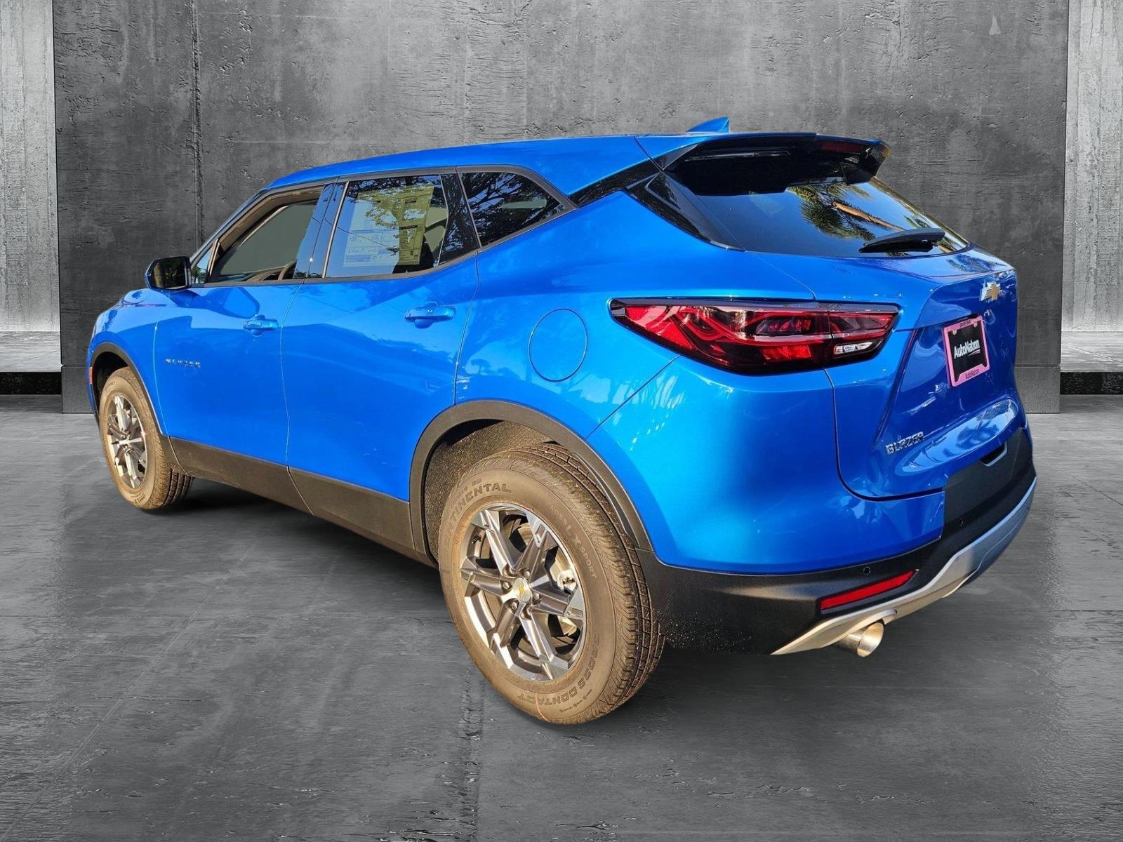 2025 Chevrolet Blazer Vehicle Photo in GREENACRES, FL 33463-3207