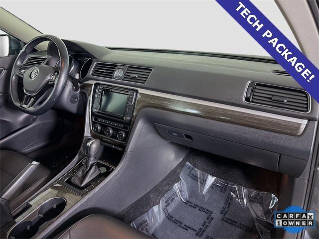 2017 Volkswagen Passat Vehicle Photo in Puyallup, WA 98371